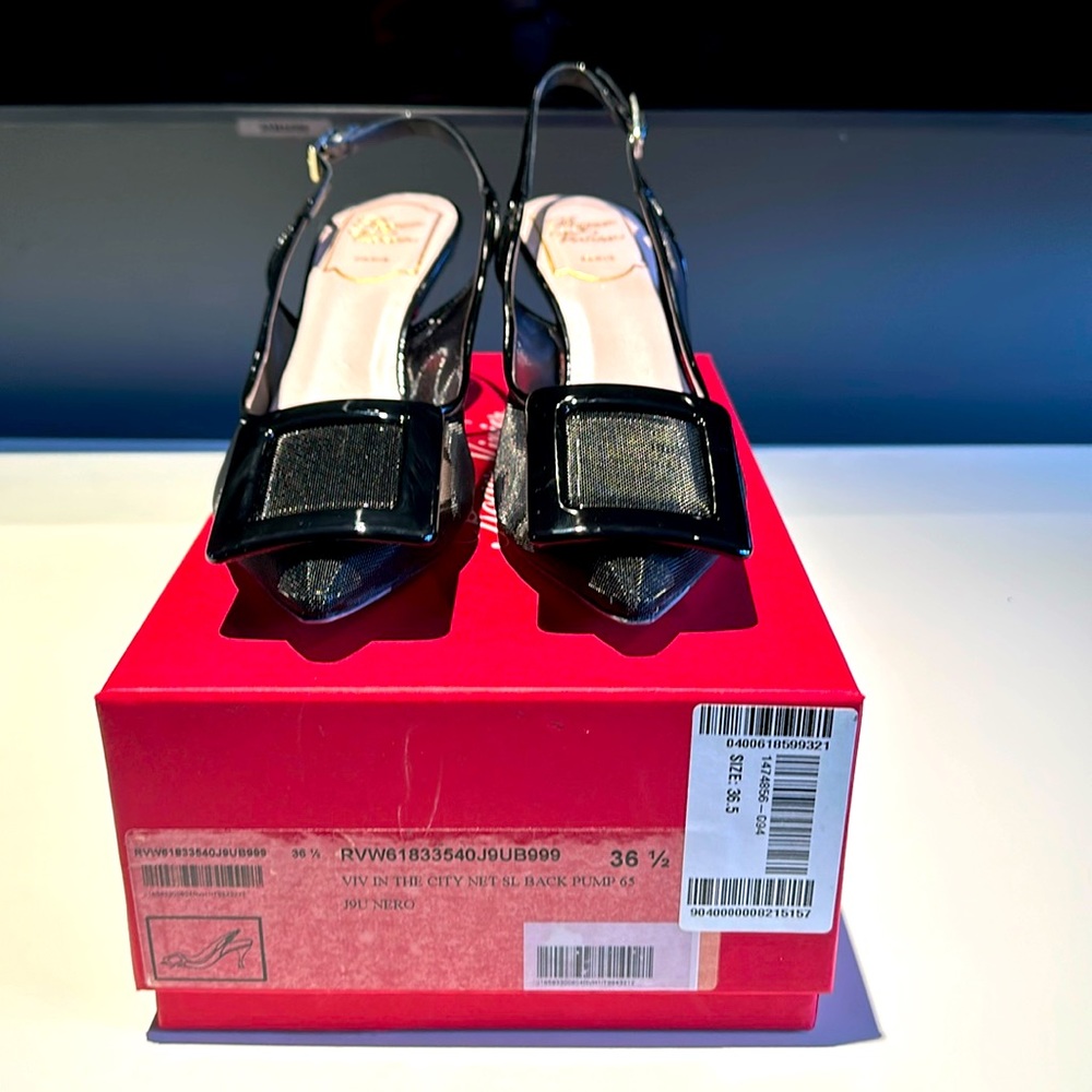 BRAND NEW never work Roger Vivier black mesh Slingback pumps, size 6 1/2!